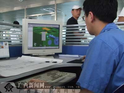 智能制造新篇章 網(wǎng)絡(luò)媒體龍江行走進(jìn)齊齊哈爾第一機(jī)床廠(chǎng)，探訪(fǎng)網(wǎng)絡(luò)技術(shù)賦能工業(yè)轉(zhuǎn)型升級(jí)